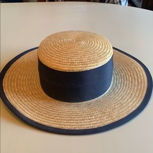 Classic ladies straw hat